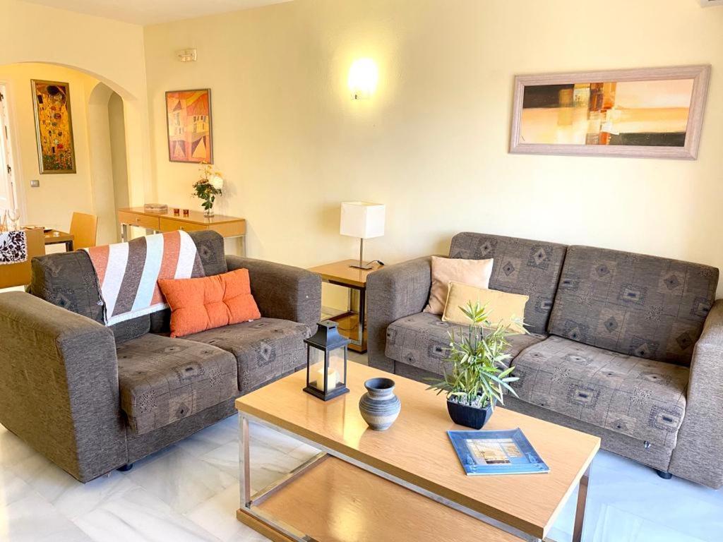 Oasis Apartment Mijas Exterior photo